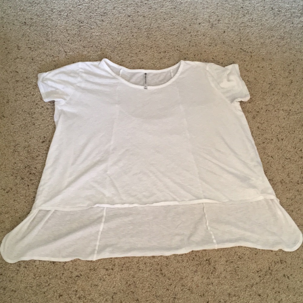 Fabletics high low square shirt